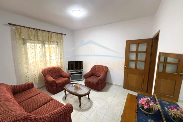 House for Rent 1+1 in Tirana - 45,000 Leke