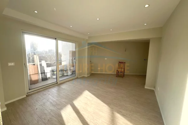 Qera, Apartament 3+1 për Zyra, 9 Katëshet, Tiranë.