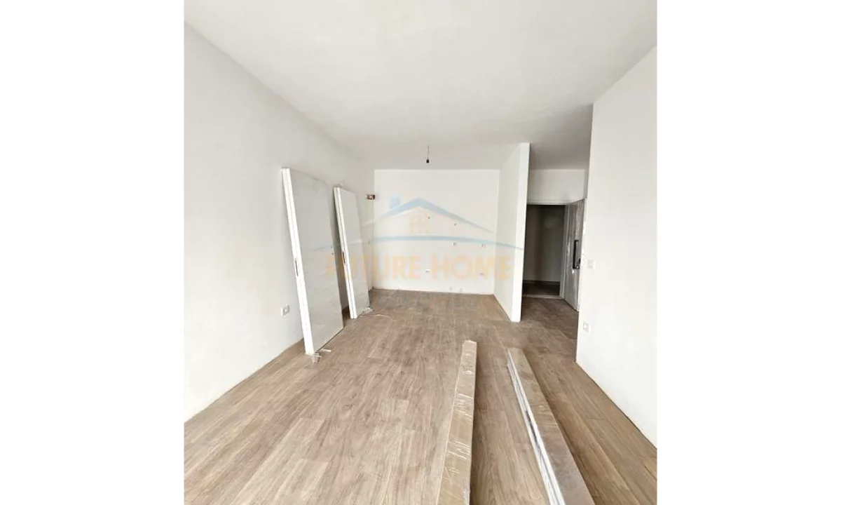 Apartment for sale in Tirana 2+1, Emty
