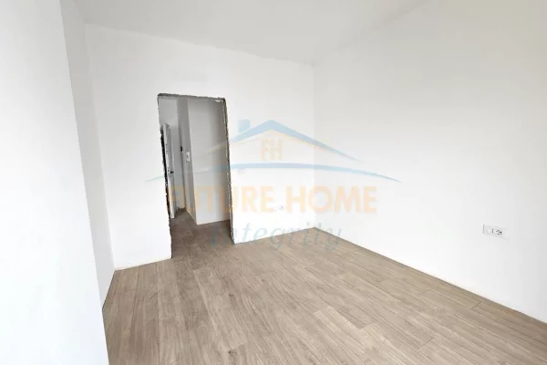 Apartment for sale in Tirana 2+1, Emty
