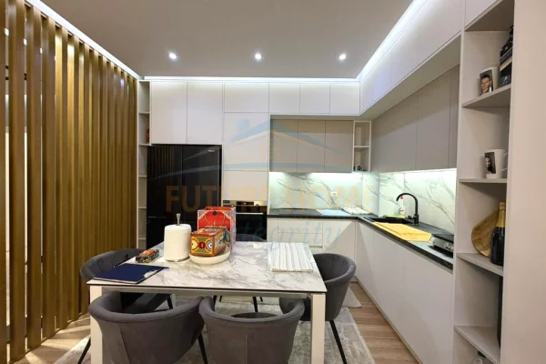 Apartment for sale in Tirana 3+1, Furnished