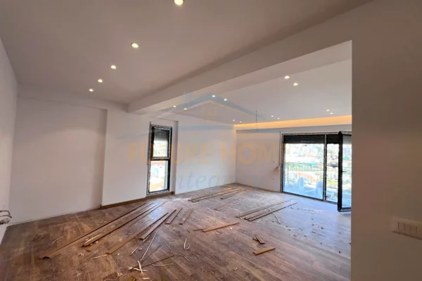 Apartment for sale in Tirana 2+1, Emty