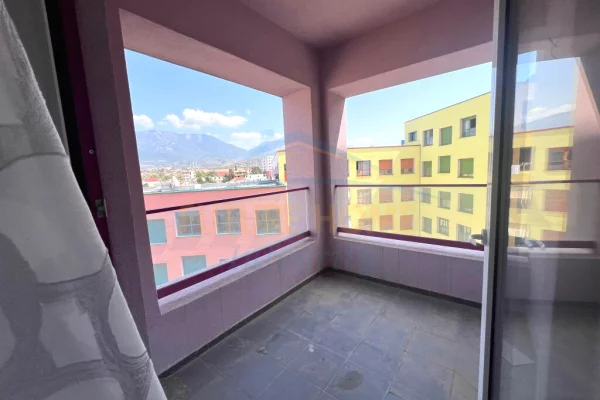 Shtepi me qera Apartament ne Tirane, 2+1, Mobilimi E mobiluar, Pagesa 45,000  Leke.