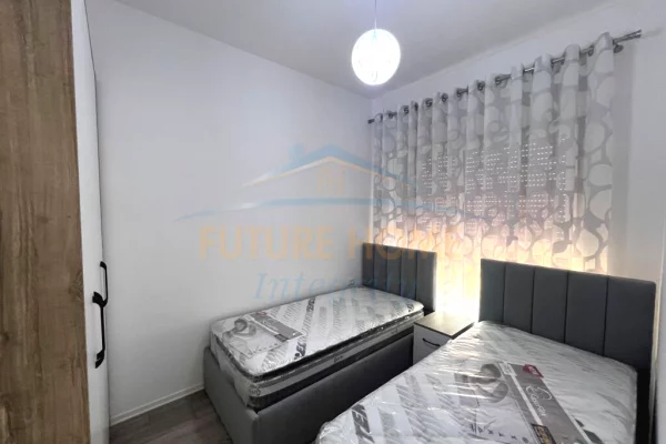 Shtepi me qera Apartament ne Tirane, 2+1, Mobilimi E mobiluar, Pagesa 45,000  Leke.