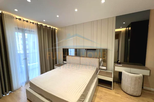 Appartamento in vendita a Tirana 2+1, Arredato