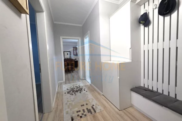 Shtepi me qera Apartament ne Tirane, 2+1, Mobilimi E mobiluar, Pagesa 680  Euro.