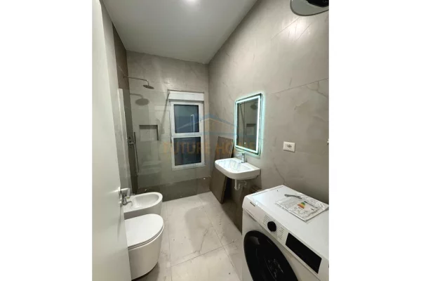 Shtepi me qera Apartament ne Tirane, 1+1, Mobilimi E mobiluar, Pagesa 550  Euro.