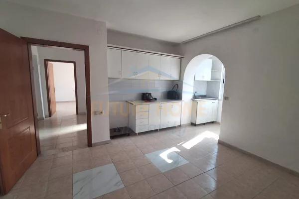 Qera, Apartament 1+1, Ali Demi, Tiranë.