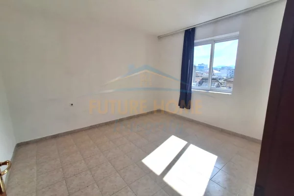 Apartment for rent in Tirana 1+1, Emty