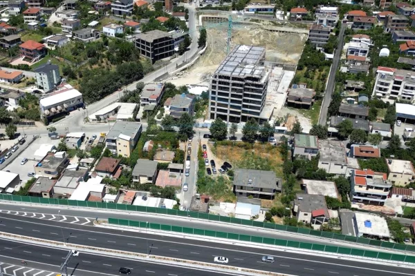 Shtepi ne shitje Apartament ne Tirane, 1+1, Mobilimi Bosh, pa mobiluar, Pagesa 73,700  Euro.