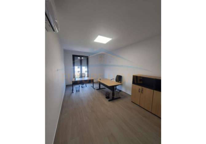 Ambient biznesi me qera 3+1 ne Tirane - 600 Euro