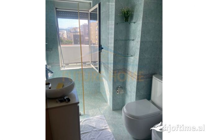 Qera , Apartament 2+1 , Pazari i Ri 