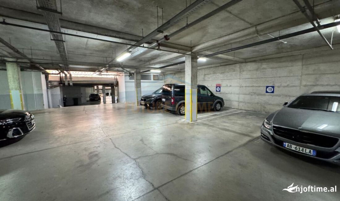 Apartment for sale in Tirana 3+1, Furnished