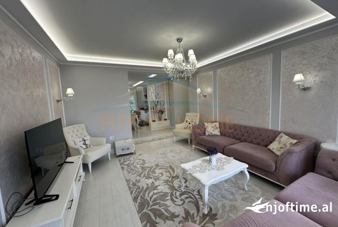 Shtepi me qera 3+1 ne Tirane - 1,300 Euro