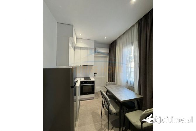 Shtepi me qera 1+1 ne Tirane - 700 Euro