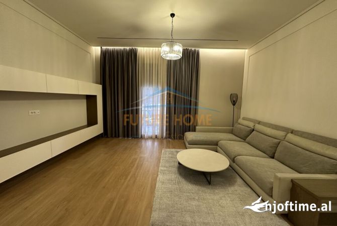 Shtepi me qera Apartament ne Tirane, 2+1, Mobilimi E mobiluar, Pagesa 1,300  Euro.