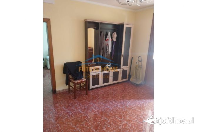 Shtepi ne shitje 2+1 ne Tirane - 170,000 Euro