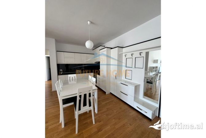 Shtepi me qera Apartament ne Tirane, 2+1, Mobilimi E mobiluar, Pagesa 800  Euro.