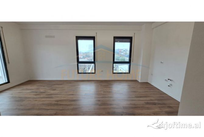 Shtepi me qera Apartament ne Tirane, 2+1, Mobilimi Pjeserisht e mobiluar, Pagesa 700  Euro.