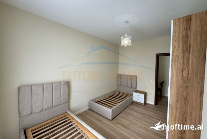 Shtepi ne shitje Apartament ne Tirane, 2+1, Mobilimi E mobiluar, Pagesa 138,000  Euro.