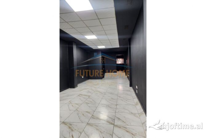 Ambient biznesi me qera 3+1 ne Tirane - 550 Euro