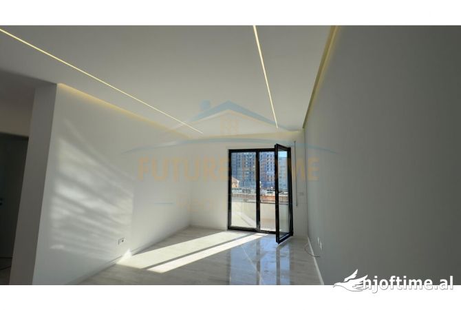 Shtepi ne shitje Apartament ne Tirane, 2+1, Mobilimi Pjeserisht e mobiluar, Pagesa 240,000  Euro.