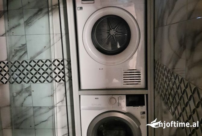 Shtepi me qera 2+1 ne Tirane - 720 Euro
