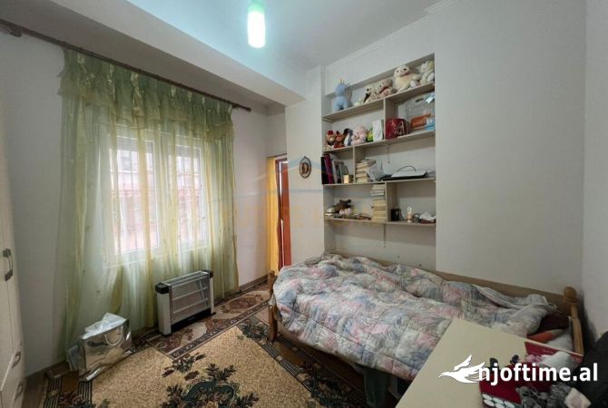 Shtepi ne shitje 2+1 ne Tirane - 190,000 Euro