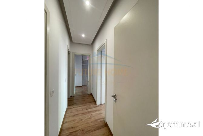 Qera , Ambjent Biznesi , Tirane 