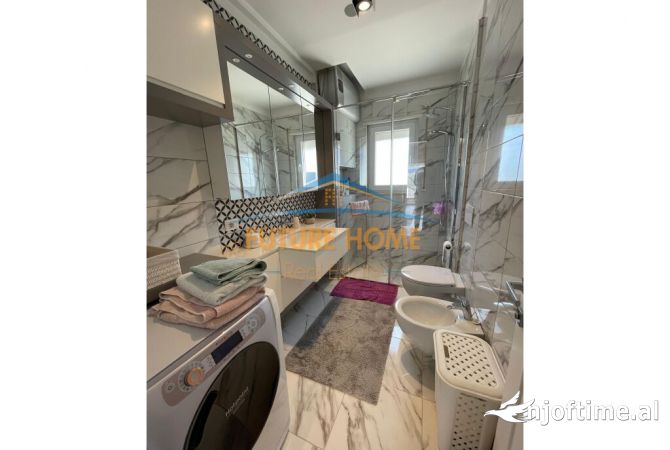 Shtepi ne shitje Apartament ne Tirane, 2+1, Mobilimi E mobiluar, Pagesa 220,000  Euro.