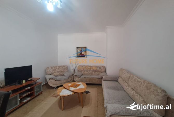 Shtepi me qera 3+1 ne Tirane - 450 Euro