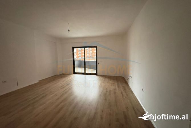 Shtepi me qera 2+1 ne Tirane - 700 Euro