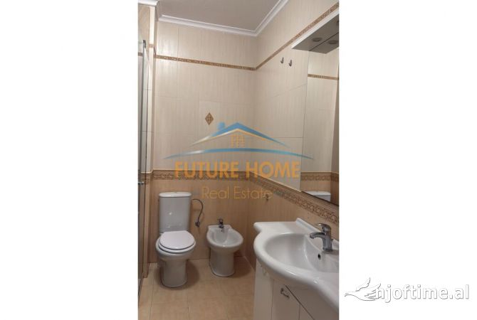 Shtepi me qera 2+1 ne Tirane - 1,200 Euro