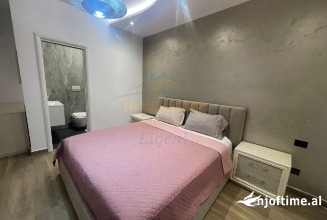 Shtepi me qera 2+1 ne Tirane - 1,700 Euro