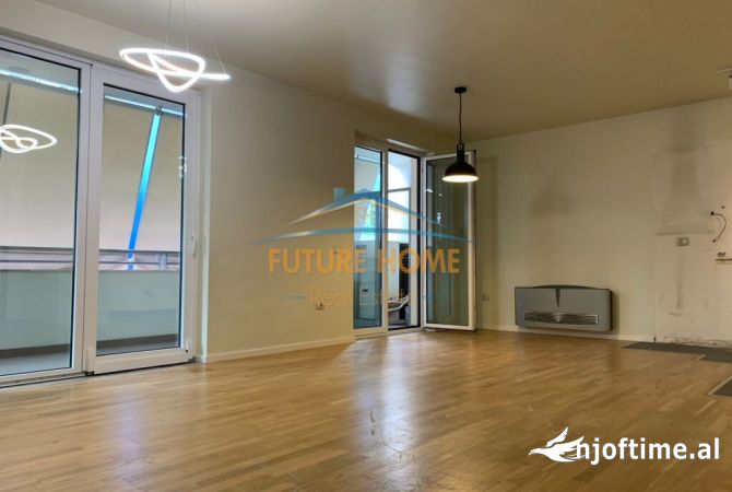 Ambient biznesi me qera 3+1 ne Tirane - 3,000 Euro