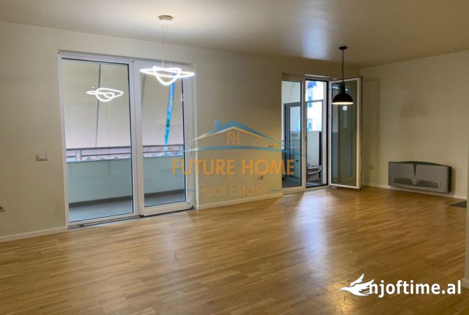 Qera , Ambjent Biznesi , Blloku, Tirane 