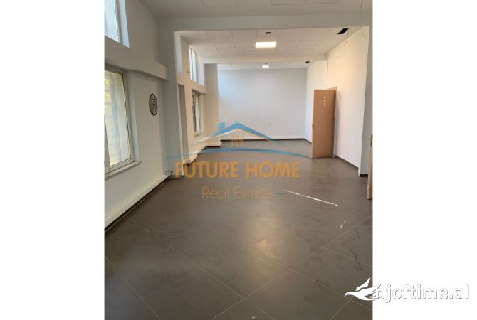 Ambient biznesi ne shitje 3+1 ne Tirane - 590,000 Euro