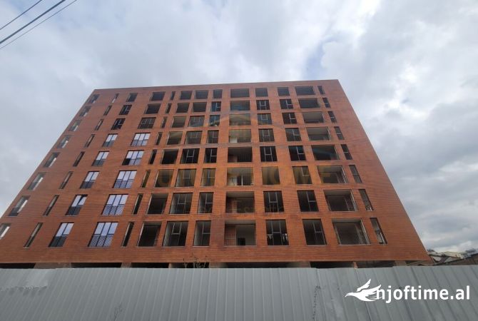 Shtepi ne shitje Apartament ne Tirane, 1+1, Mobilimi Bosh, pa mobiluar, Pagesa 107,000  Euro.