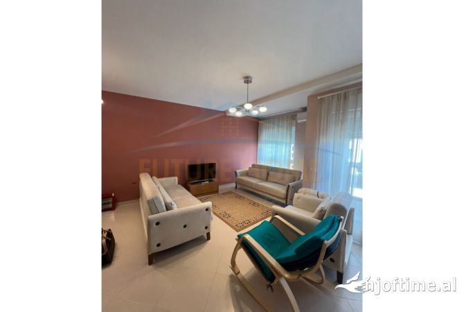 Shtepi me qera 1+1 ne Tirane - 500 Euro