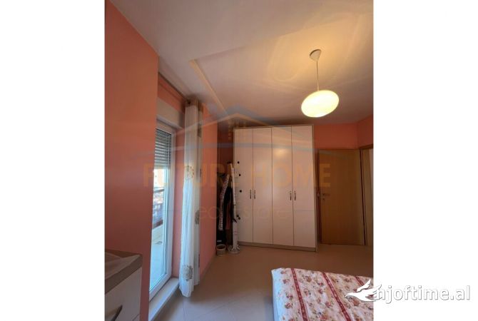 Shtepi me qera Apartament ne Tirane, 1+1, Mobilimi E mobiluar, Pagesa 500  Euro.