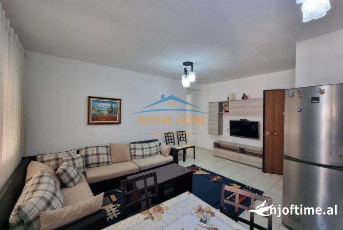 Shtepi me qera 2+1 ne Tirane - 520 Euro