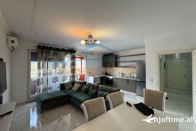 Shtepi ne shitje Apartament ne Tirane, 3+1, Mobilimi E mobiluar, Pagesa 155,000  Euro.