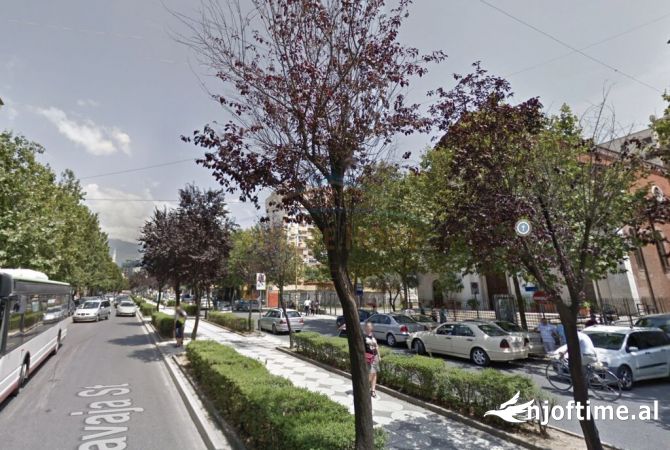 Ambient biznesi ne shitje 3+1 ne Tirane - 250,000 Euro