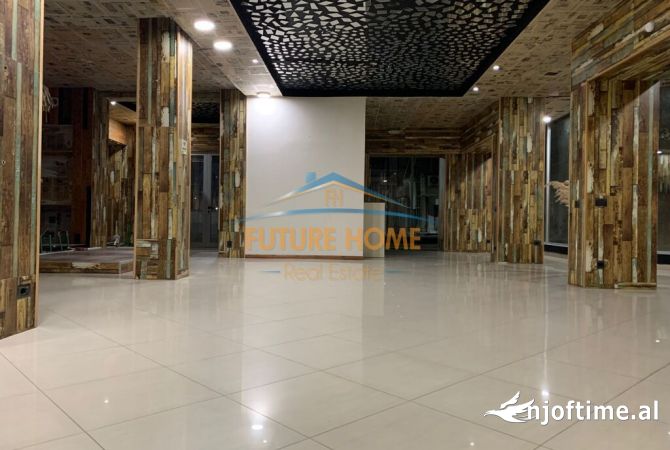 Ambient biznesi me qera 3+1 ne Tirane - 1,700 Euro
