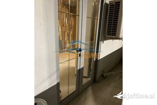 Ambient biznesi me qera 3+1 ne Tirane - 1,700 Euro