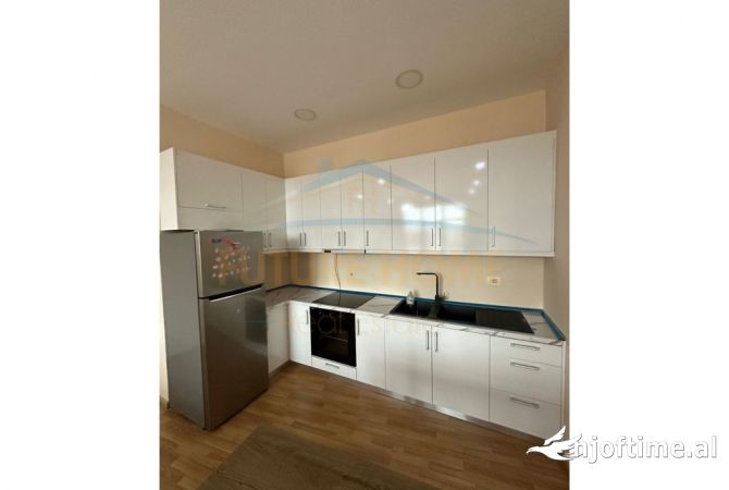 Shtepi me qera 2+1 ne Tirane - 500 Euro