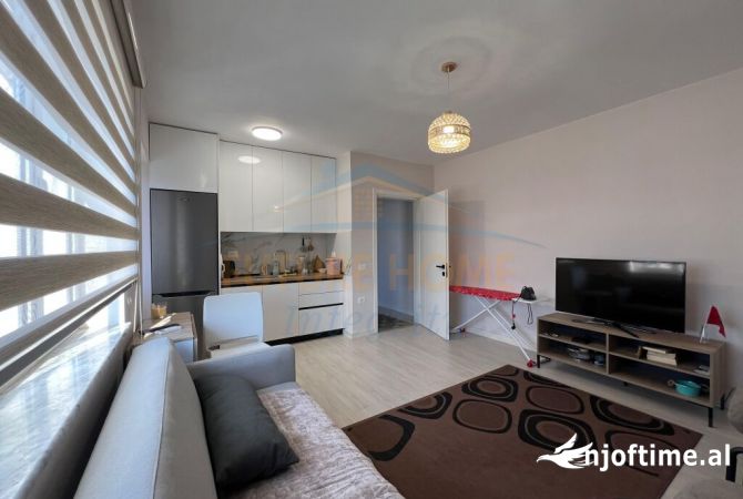 Shtepi me qera Apartament ne Tirane, 1+1, Mobilimi E mobiluar, Pagesa 450  Euro.