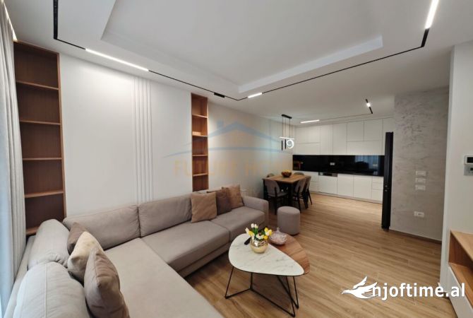 Shtepi ne shitje Apartament ne Tirane, 3+1, Mobilimi E mobiluar, Pagesa 300,000  Euro.