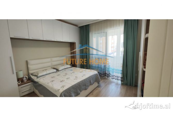Shtepi ne shitje Apartament ne Tirane, 2+1, Mobilimi E mobiluar, Pagesa 207,000  Euro.