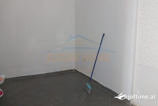 Ambient biznesi me qera 3+1 ne Tirane - 500 Euro